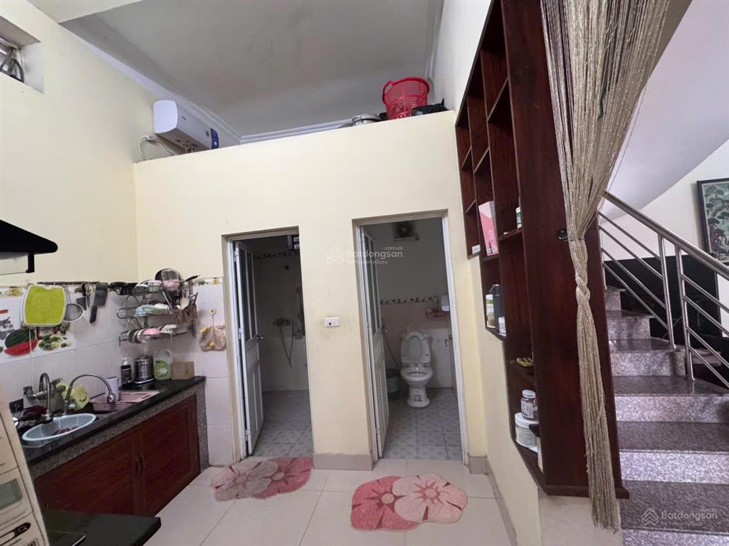 Bán nhà 3 tầng tuân lề  phúc thịnh  hà nội