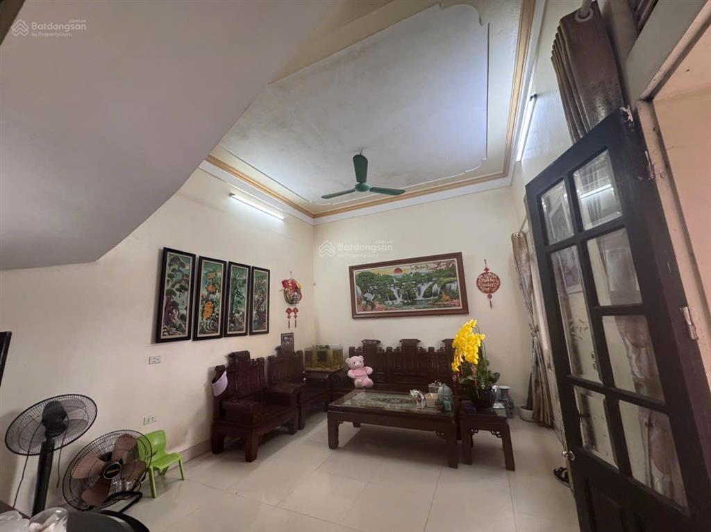 Bán nhà 3 tầng tuân lề  phúc thịnh  hà nội
