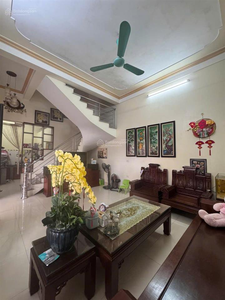 Bán nhà 3 tầng tuân lề  phúc thịnh  hà nội