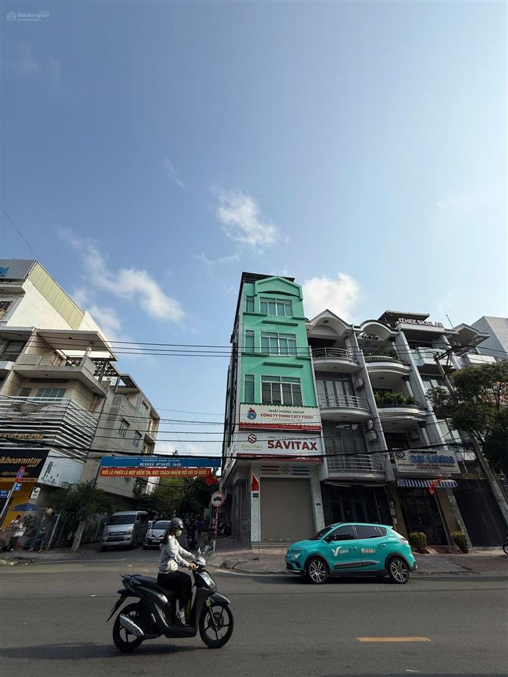 Bán mặt tiền đinh bộ lĩnh, p26, bình thạnh dt 4,2x15m nhà 5 tầng có hẻm sau giá 15,8 tỷ tl