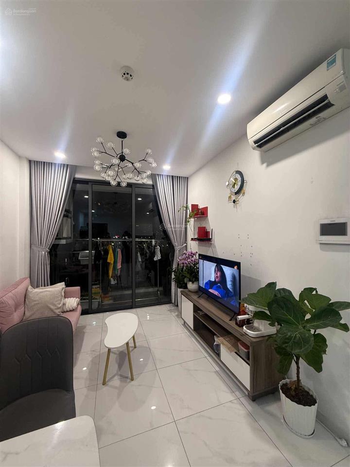 Mình cần pass hđ căn 1 pn 1 wc full nội thất tại ch d’lusso quận 2 giá 13 tr. xem nhà gọi mình