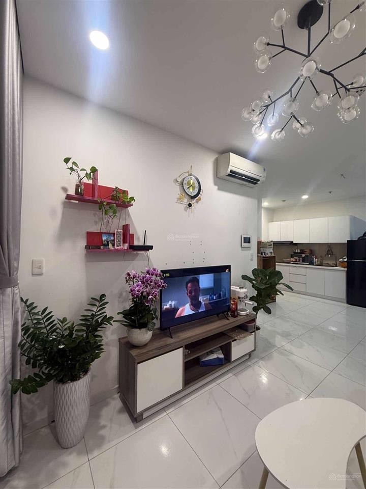Mình cần pass hđ căn 1 pn 1 wc full nội thất tại ch d’lusso quận 2 giá 13 tr. xem nhà gọi mình
