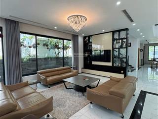 Cho thuê gấp bt đơn lập 420m2 vinhomes riverside, 5pn có thang máy
