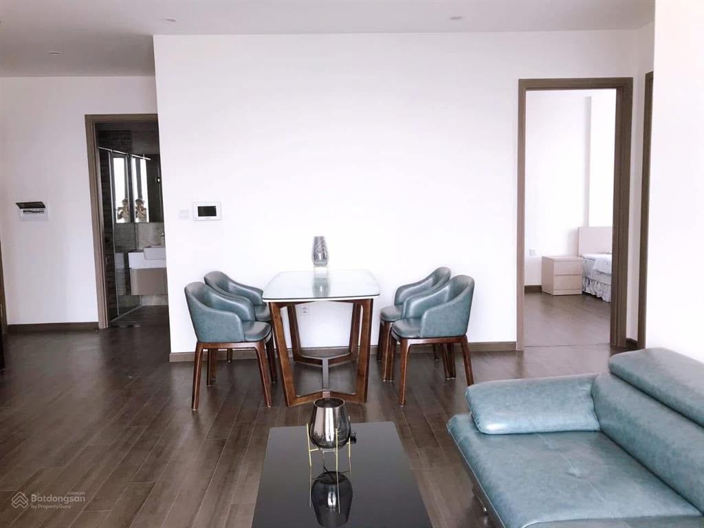 Cho thuê căn góc 3pn vinhomes symphony giá 25 triệu. nhà mới đủ nội thất.  0944 401 ***