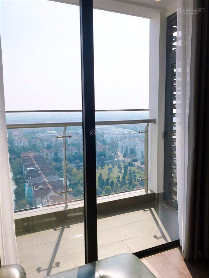 Cho thuê căn góc 3pn vinhomes symphony giá 25 triệu. nhà mới đủ nội thất.  0944 401 ***