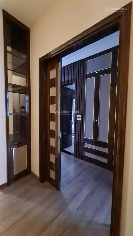 Cho thuê nhanh căn liền kề 96m2 nhà mới vinhomes harmony, giá 30tr/tháng