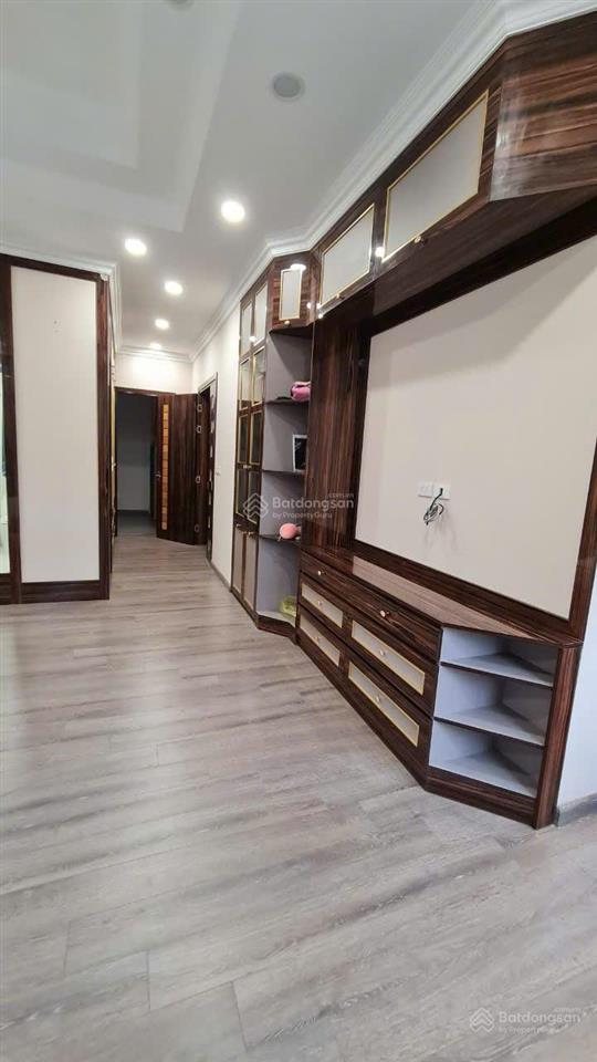 Cho thuê nhanh căn liền kề 96m2 nhà mới vinhomes harmony, giá 30tr/tháng