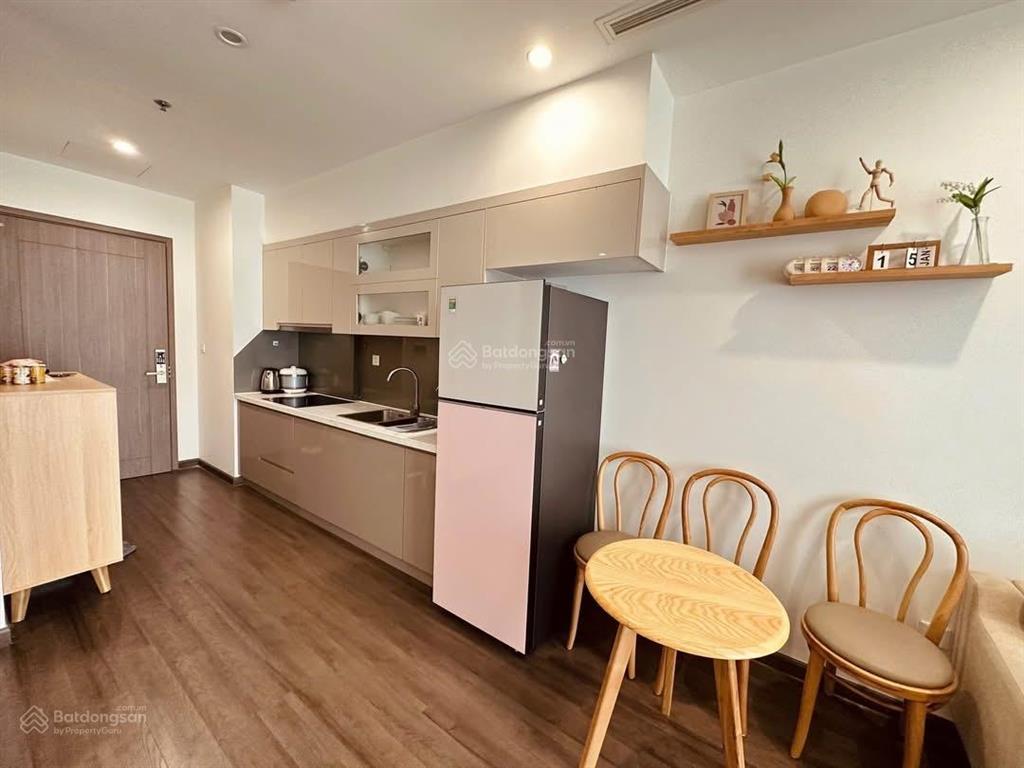 Cho thuê nhanh căn 2pn 2wc vinhomes symphony. dt 66m2 hoàn thiện mới, giá 13 triệu/th