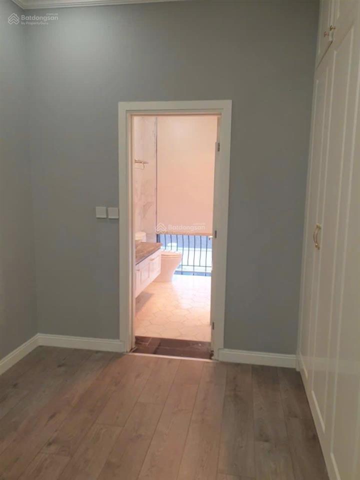 Cho thuê gấp bt vinhomes harmony. diện tích 168m2 nhà mới, có thang máy. gần công viên, trường học