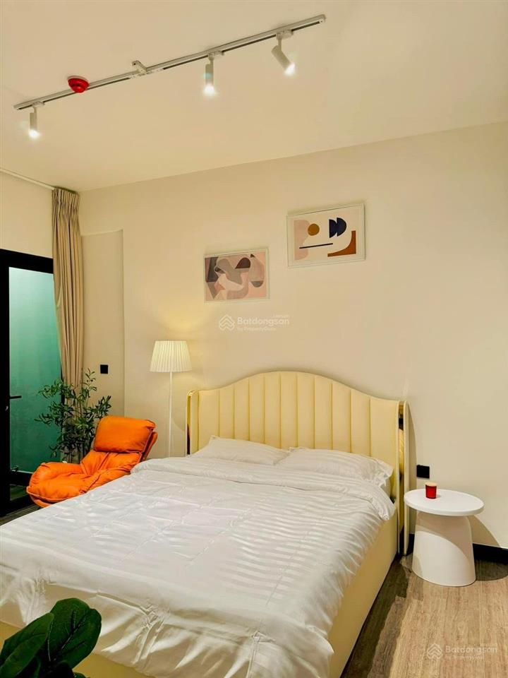 Cho thuê delasol 30m2 full nt giá cực tốt 12,5 triệu vào ở liền