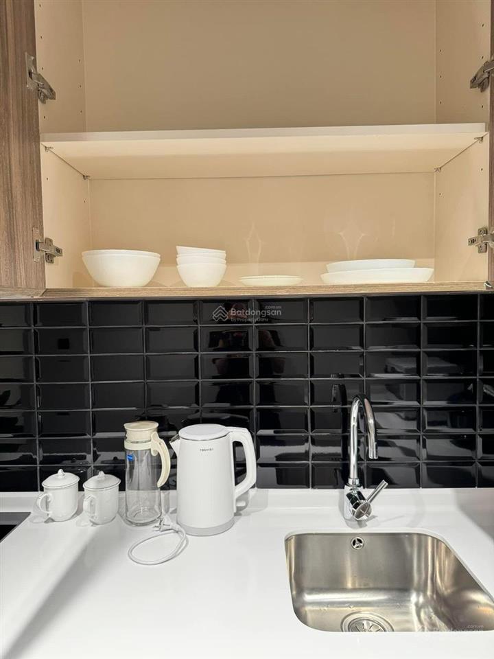 Cho thuê delasol 30m2 full nt giá cực tốt 12,5 triệu vào ở liền