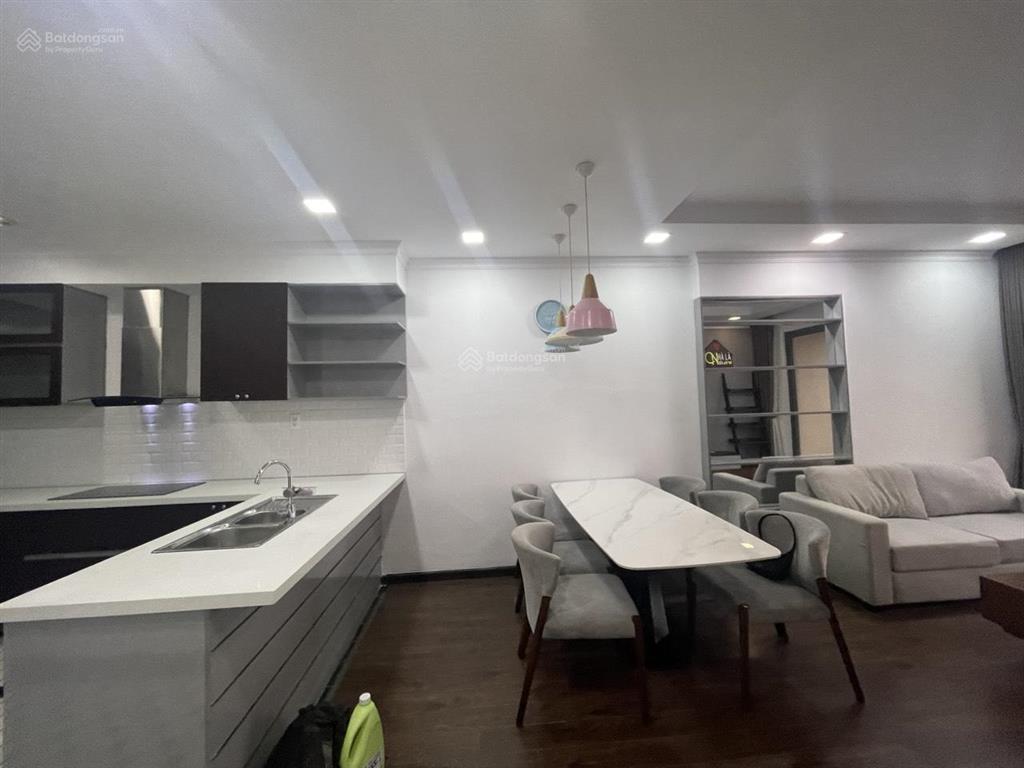 Cho thuê the gold view 3pn2wc 117m full nt giá cực tốt chỉ 25 triệu net