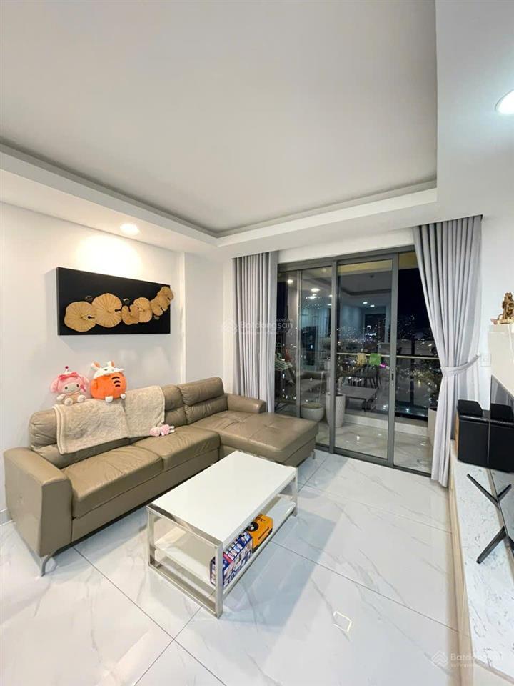 Cho thuê gold view 2pn 2wc 80m full nội thất giá cực mềm 17,5 triệu/ tháng