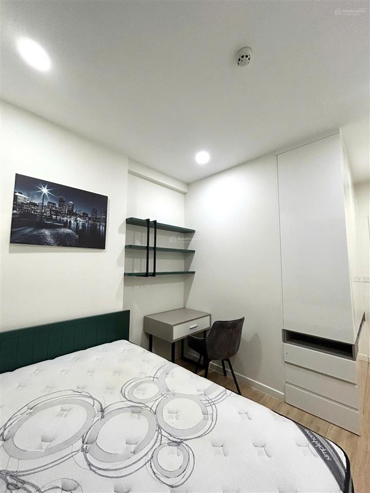 Cho thuê căn hộ millennium 55m2 (1pn 1wc), ban công rộng thoáng, full nội thất 18tr  trống ở ngay