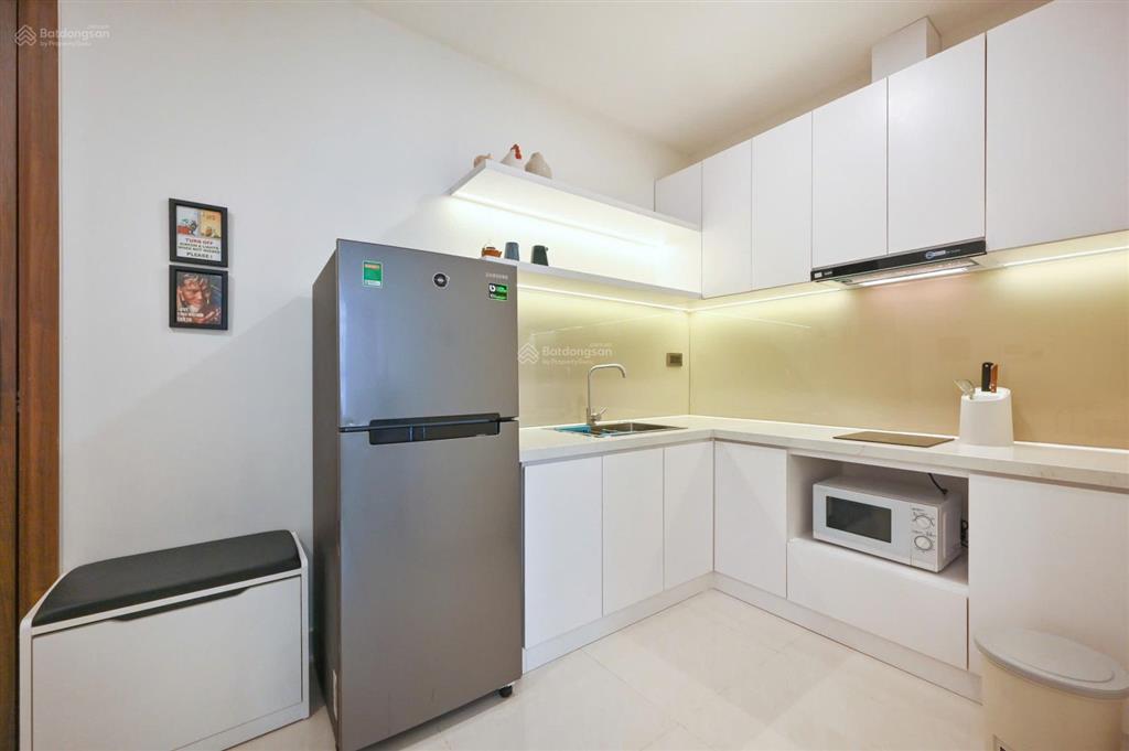 Cho thuê saigon royal 30m2 full nội thất đẹp, giá 13 triệu/tháng  nhà trống dọn vào ngay
