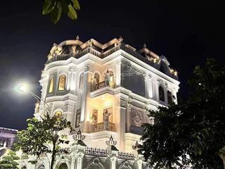 Bán biệt thự khu compound lương định của 4 tầng  dt 7x24m  hđt 100 triệu  giá 42 tỷ