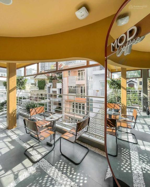 Siêu vị trí góc 3 mặt tiền nguyễn văn trỗi, quận phú nhuậndt 18x21m4 tầnghdt 320 triệugiá 110tỷ