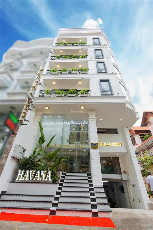 Bán tòa chdv ngay sân bay tân sơn nhất  hầm 5 tầng  hđt 140tr dt 8x18m  cửu long  giá 39 tỷ