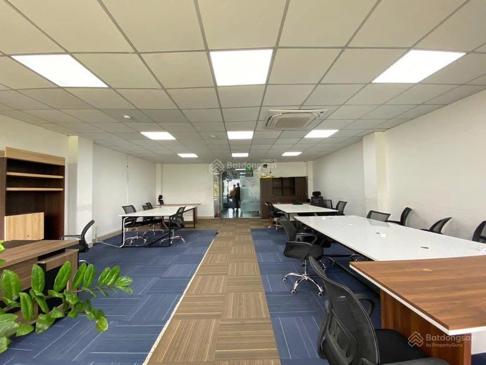 Bán tòa nhà mặt tiền cộng hòa, tân bình, 5 tầng, hđt 250 triệu, dt 12x30m, giá 85 tỷ