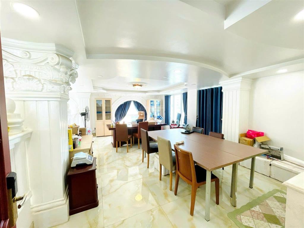 Siêu hiếm căn góc 2 mặt tiền cộng hòa  tân bình  5 tầng  dt 10 x 23m  hđt 180 triệu  giá 75 tỷ