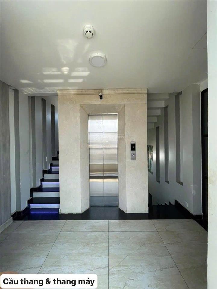 Bán toà nhà văn phòng nguyễn văn thương, q bình thạnh 7x18m hầm 7 tầnghđt 150 triệu giá 45tỷ