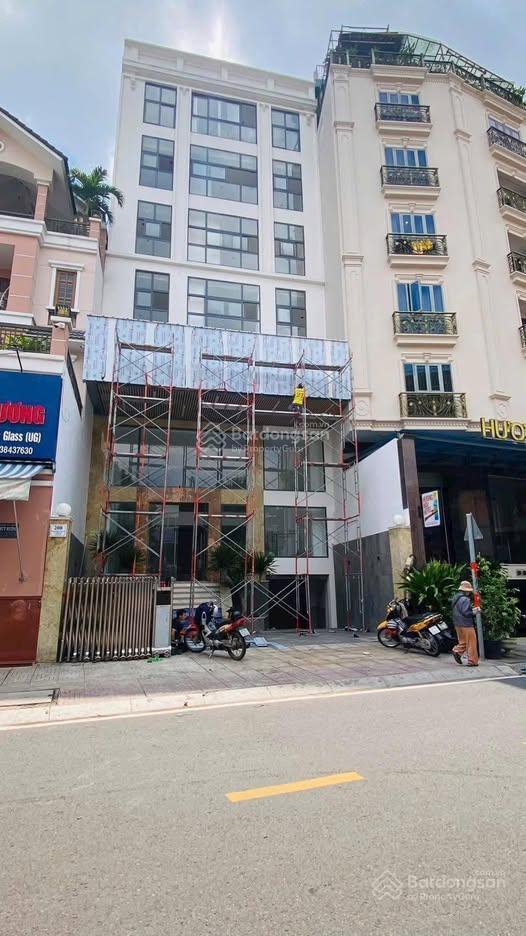Bán toà nhà văn phòng nguyễn văn thương, q bình thạnh 7x18m hầm 7 tầnghđt 150 triệu giá 45tỷ