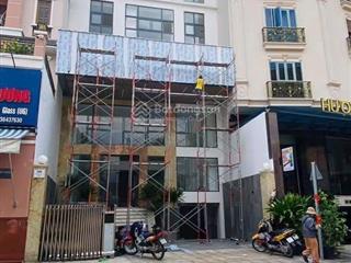 Bán toà nhà văn phòng nguyễn văn thương, q bình thạnh 7x18m hầm 7 tầnghđt 150 triệu giá 45tỷ