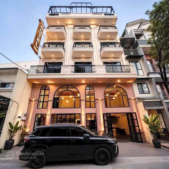 Tòa chdv cao cấp lõi quận 3 giáp hai bà trưng  6 tầng  6.5x20m  hđt 180triệu  giá 53 tỷ
