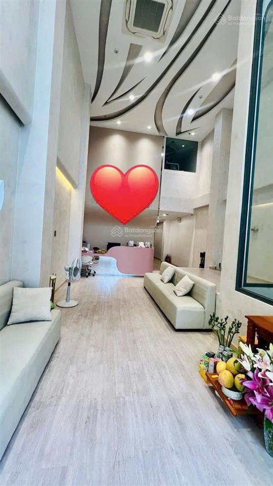 Bán gấp toà nhà đường lý thái tổ quận 10, dt 5,5 x 22m, hầm 7 tầng thang máy giá 49 tỷ