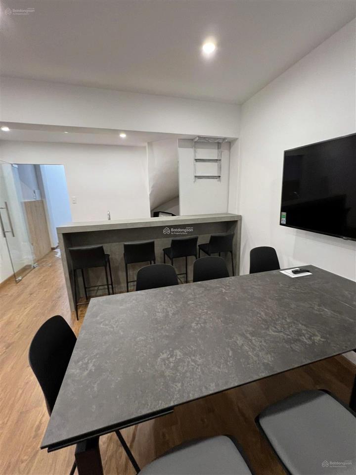 Bán gấp nhà đường hàm nghi  nguyễn huệ p. bến nghé, q1 dt 4,4m x 14m 5 tầng giá 40 tỷ