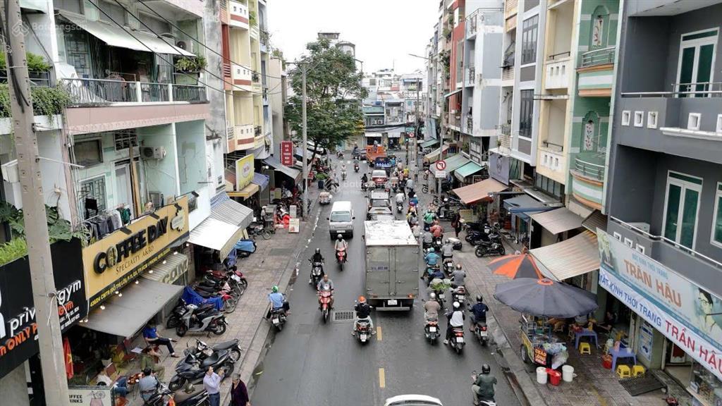 Bán gấp nhà siêu phẩm nhà mt cách mạng tháng 8  quận 3, gần gar metro dt 8m x 15m giá 40 tỷ