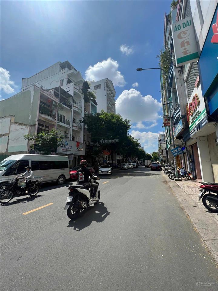 Bán gấp nhà mt đường nguyễn thiện thuật  quận 3 dt 4m x 23m, kết cấu giá 35 tỷ