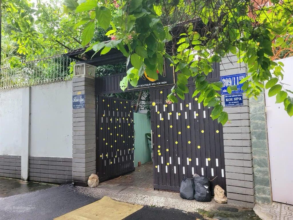 Bán gấp biệt thự khan hiếm đường nguyễn văn trỗi dt 14 x 25m kết cấu 4 tầng có thang máy, giá 68 tỷ