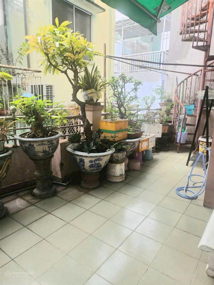 Bán gấp khuôn đất xây khách sạn đường bùi viện  quận 1 dt 8m x 18m  giá tốt chỉ 33 tỷ