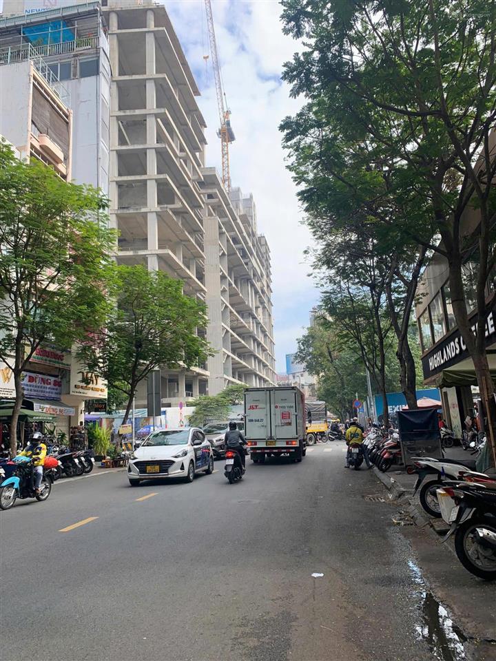 Giá hời đường lê thị hồng gấm p. bến thành  quận 1 dt 4,2 x 20m 5 tầng giá 58 tỷ