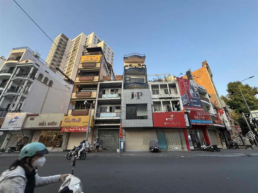 Nổi bật quận 1  bán gấp nhà mt hai bà trưng dt 4,5 x 25m kc 5 tầng  giá 40 tỷ tl