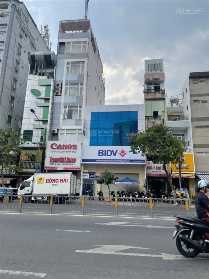 Nổi bật quận 1  bán gấp nhà mt nguyễn văn cừ quận 1 dt 5,3 x 20m 5 tầng giá 35 tỷ