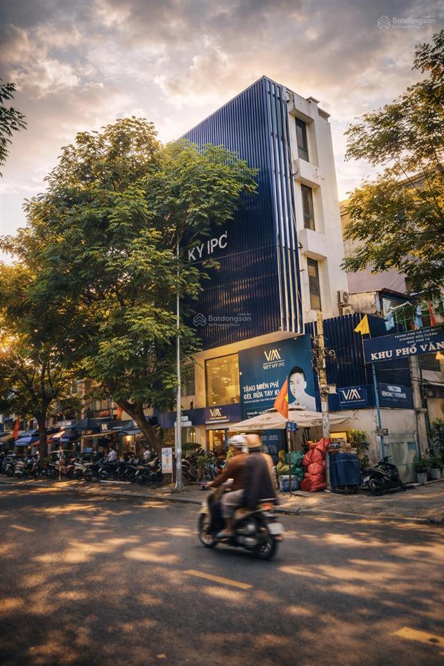 Bán gấp nhà mt yerssin ngay góc lê thị hồng gấm q1 4,1 x 19m giá 35 tỷ