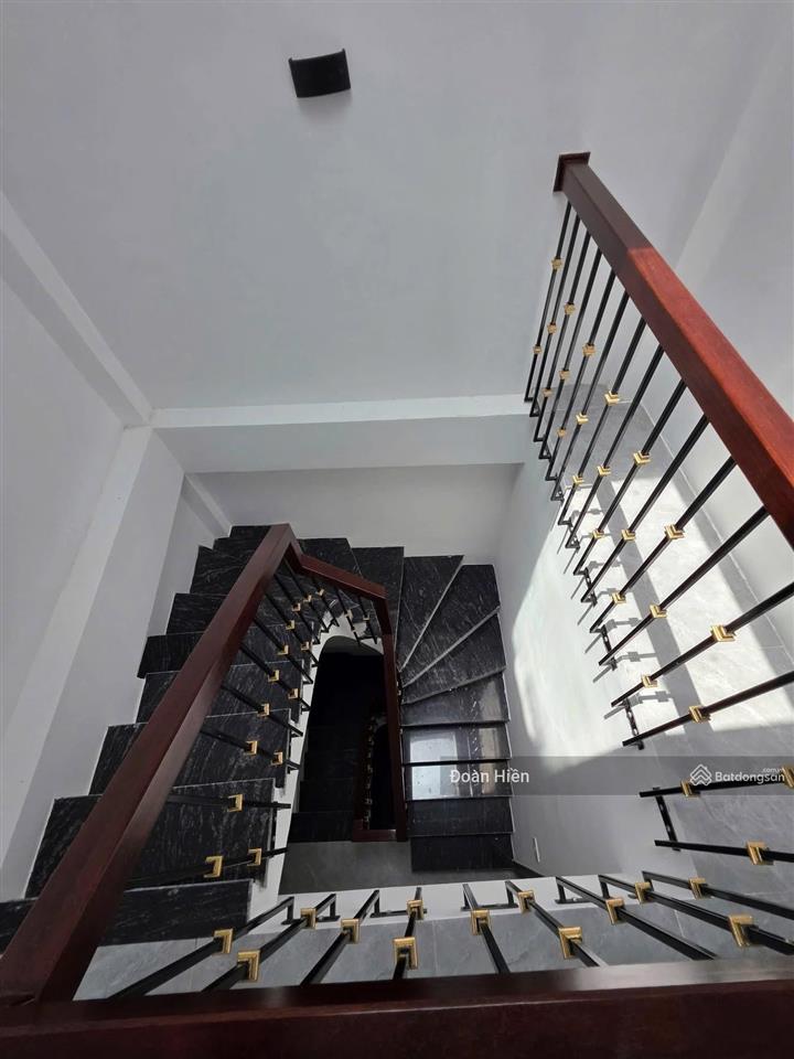 Chủ bán gấp! nhà đội cấn, ngõ ba gác, thông thoáng, chủ xây tâm huyết, tặng nt, ở ngay, 43m*5t