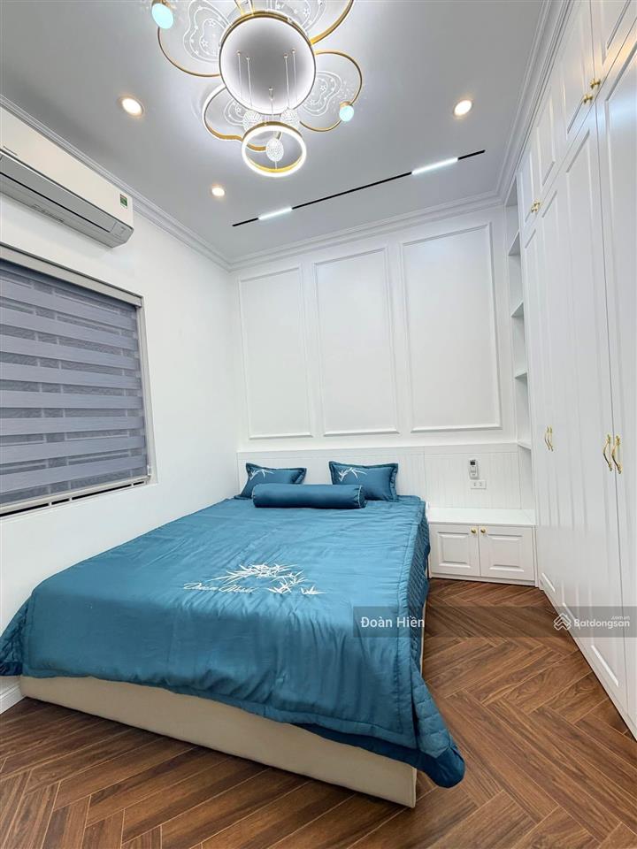 Giảm chào 650tr! nhà kim mã thông nguyễn công hoan, 20m ra ô tô, nhà mới tm, ở ngay đón tết, 43m*6t