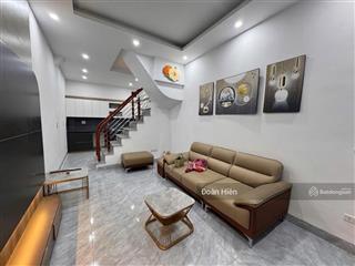 Chỉ hơn 8t bạn đã có ngay 1 ngôi nhà thuỵ khuê, buổi sáng thể dục hồ tây, dt 40m, 20m ra ô tô tránh