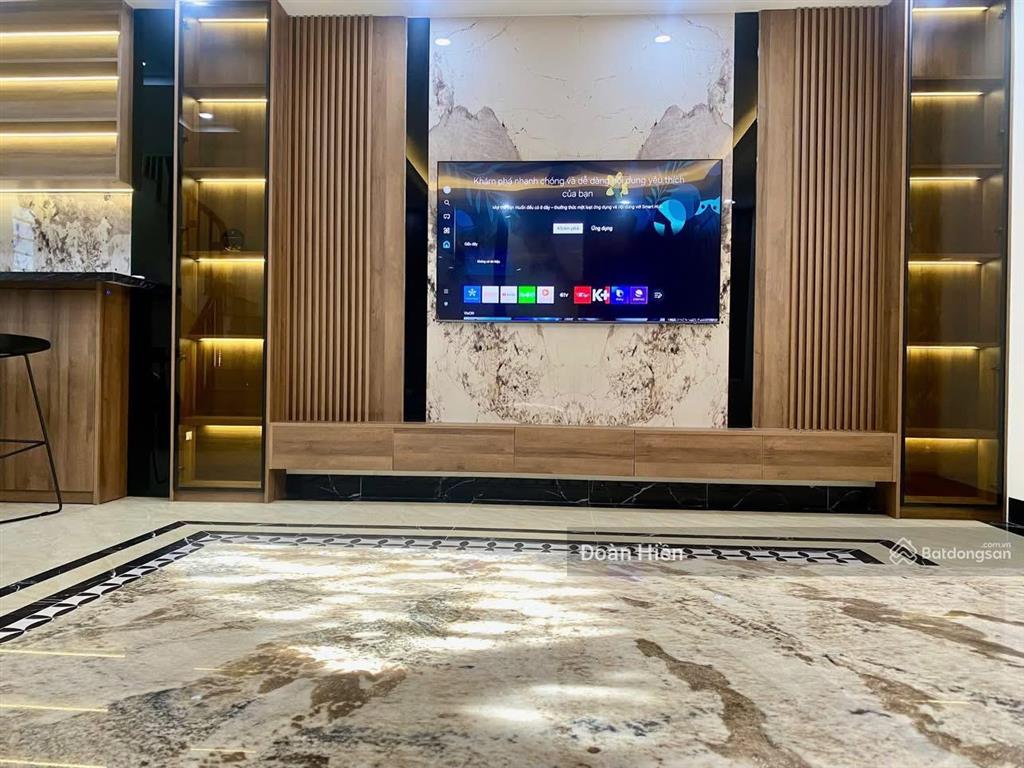 Chỉ 8,8 tỷ bạn đã có ngay nhà đội cấn, dt 45m, 30m ra ô tô, ngõ thông, ba gác tránh sh, ở ngay