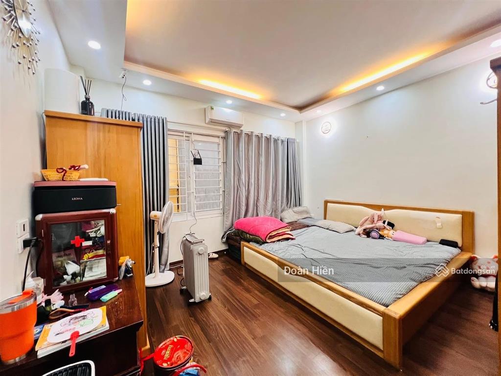 Chủ bán gấp trước tết! nhà ngọc khánh, ngõ thông, ba gác chạy, gần bãi xe ô tô, tặng nt, 50m*4t