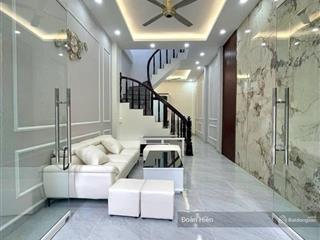 Phải thật nhanh! vip ngọc khánh, 100m ra ô tô, ngõ thông, nhà mới tặng kèm nt, ở ngay, 45m*5t