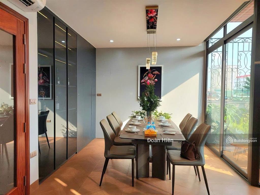 Nhà hiếm phố nguyễn văn huyên, chỉ 80m ra ô tô, ngõ thông rộng, chủ xây tâm huyết, tặng nt, 48m*5t