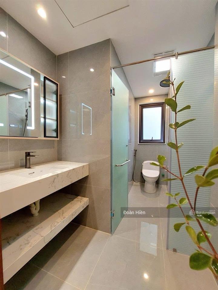 Nhà hiếm phố nguyễn văn huyên, chỉ 80m ra ô tô, ngõ thông rộng, chủ xây tâm huyết, tặng nt, 48m*5t