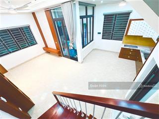 Nhà đê la thành thông nguyễn công hoan, ngõ ba gác, dân xây kcbt, 5 ngủ, thang máy, ở/cho thuê 50m2