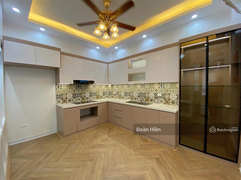 Chỉ 7x tỷ! văn cao, 3 nhà thẳng tắp phố, mặt ngõ thoáng sáng sh quay đầu, kinh doanh, ko qh 39m2