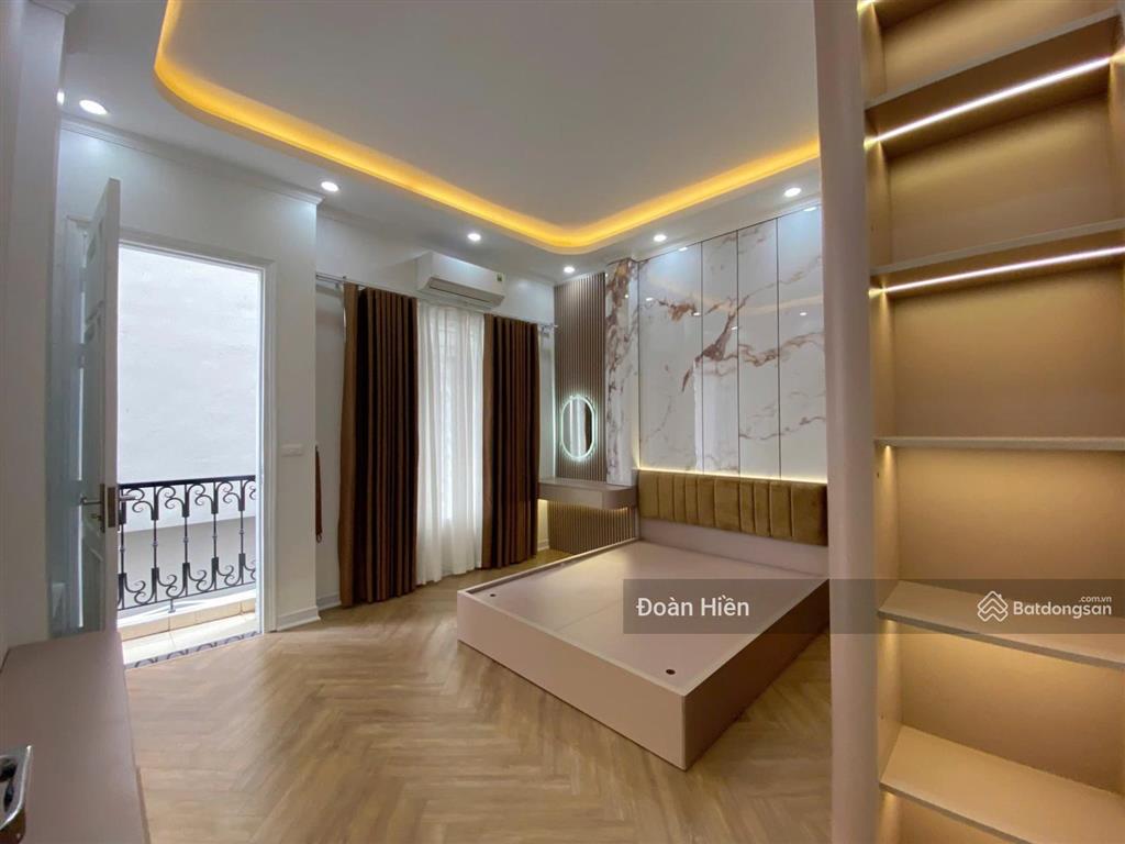 Chỉ 7x tỷ! văn cao, 3 nhà thẳng tắp phố, mặt ngõ thoáng sáng sh quay đầu, kinh doanh, ko qh 39m2