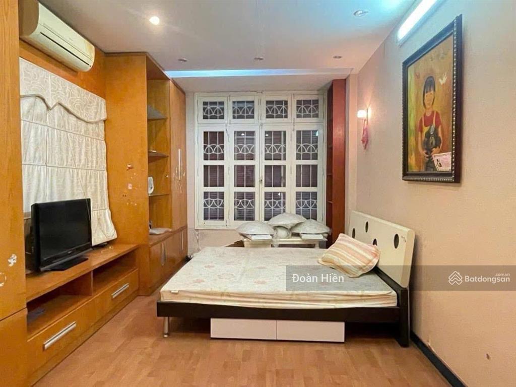 Hiếm! nhà riêng vạn bảo, mặt ngõ thông ô tô tránh trước cửa, cạnh đsq nhật, sổ vuông vắn 39m2*5t